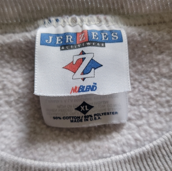 Destin, Florida crew neck sweater. - Picture 3 of 3